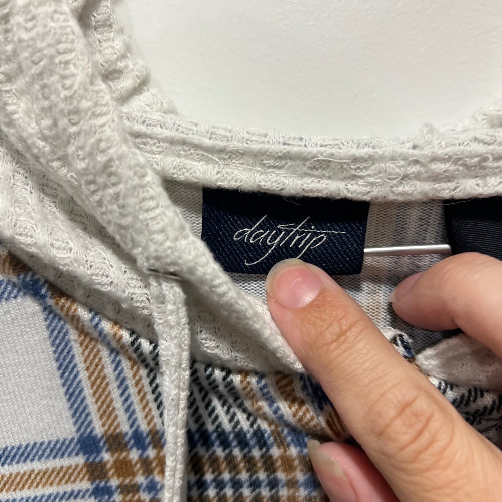 Daytrip Womens Plaid Hooded Button Up Waffle Knit Sleeve Shirt Blue Brown Size M - Picture 3 of 10